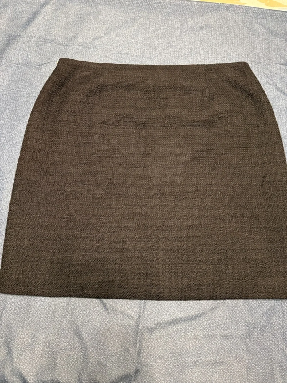 Karl Lagerfeld Black Tweed Mini Skirt with Gold Buttons - Picture 2 of 2